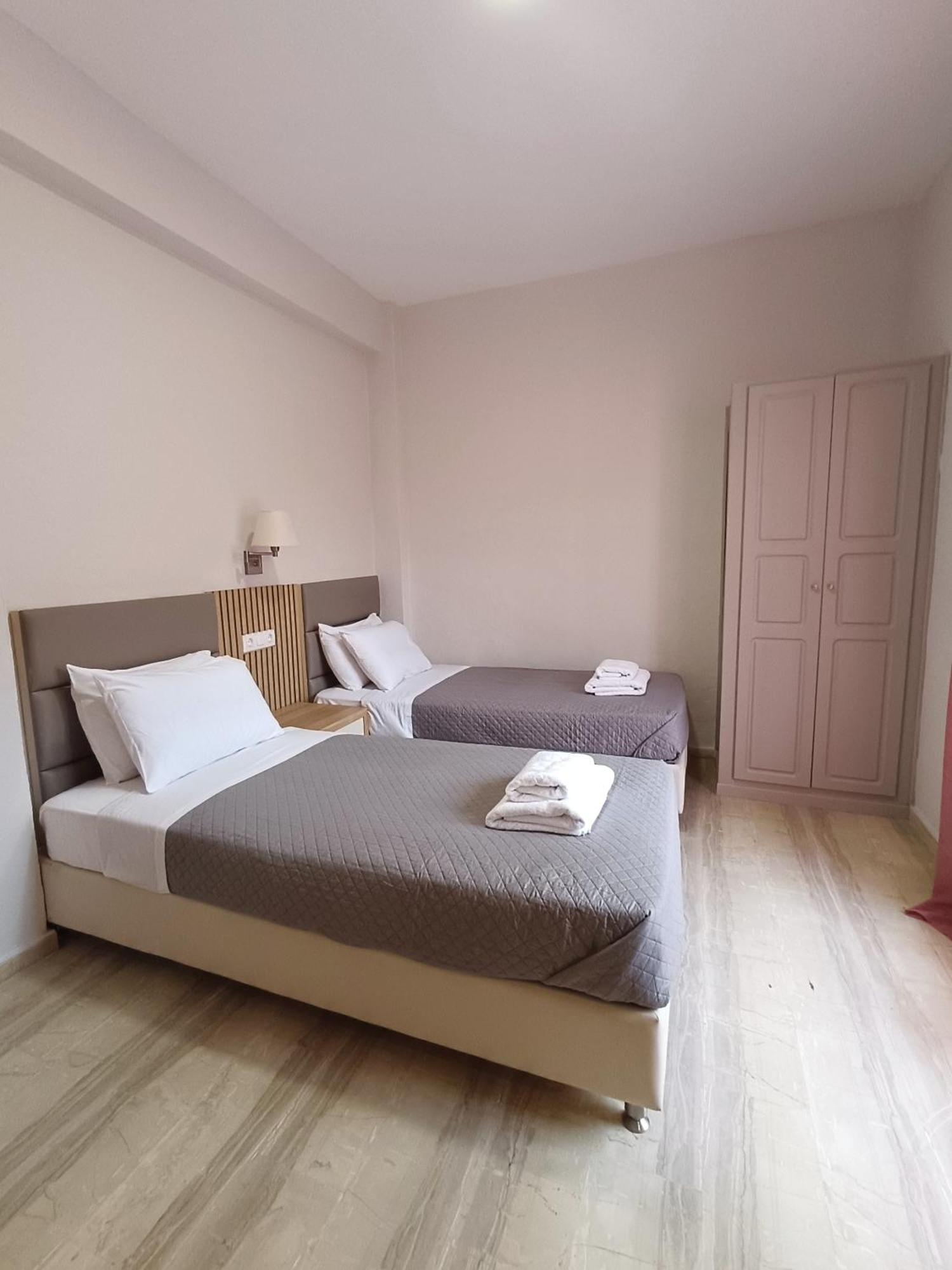 Dora'S Apartments Kavos Luaran gambar